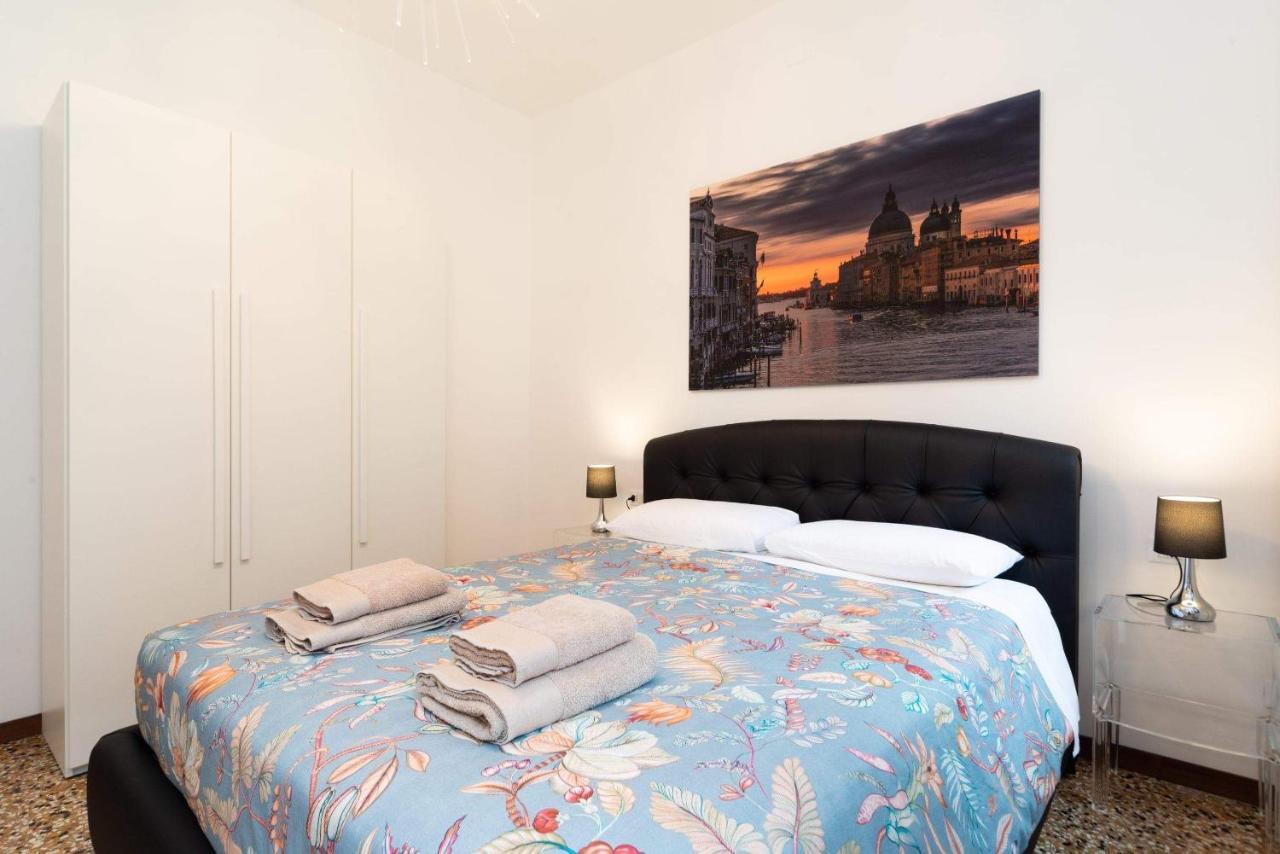 Just Urban Stays - Castello 5067 Boutique Apartment Veneza Exterior foto